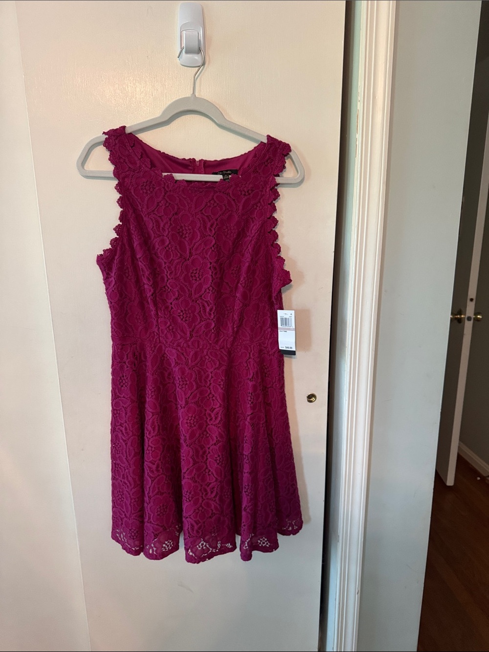 City Studio Magenta Lace Sleeveless Dress Size 15 NWT